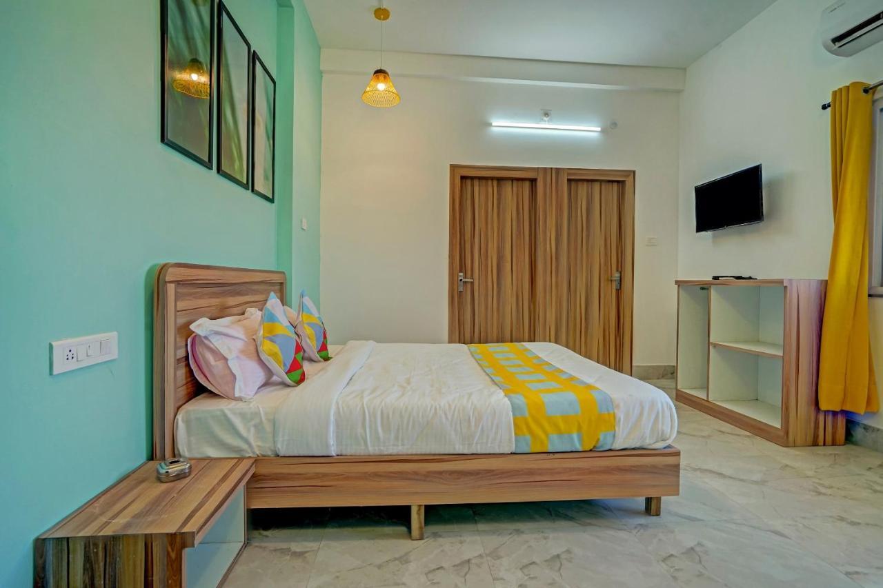 Oyo 79233 Hotel Hive Stays Kochi Luaran gambar