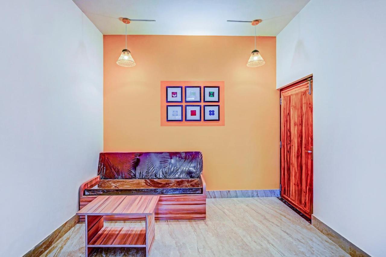 Oyo 79233 Hotel Hive Stays Kochi Luaran gambar