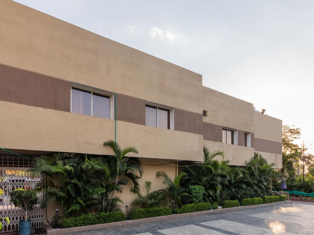 Oyo 79233 Hotel Hive Stays Kochi Luaran gambar